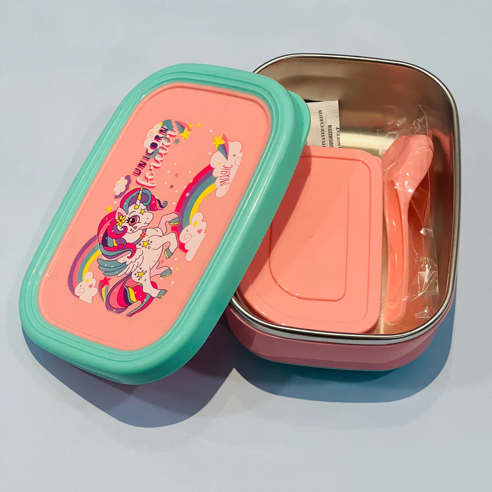 Toddler’s Cute Lunchbox with Trendy Characters
